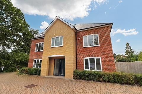 undefined, Wood Road, Southampton SO40