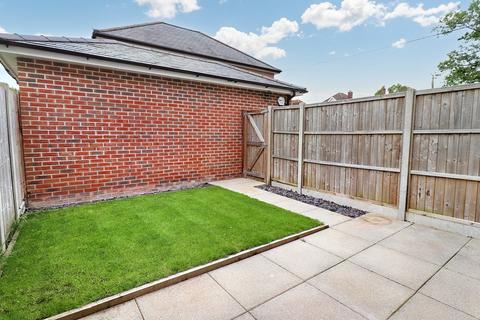 undefined, Wood Road, Southampton SO40