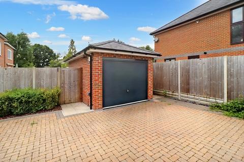 undefined, Wood Road, Southampton SO40
