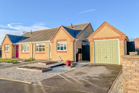 2 bedroom bungalow for sale, Lancaster Drive, South Killingholme, North Lincolnshire, DN40
