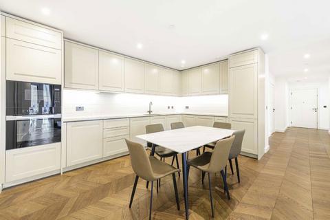undefined, Brook Street, Kingston Upon Thames KT1