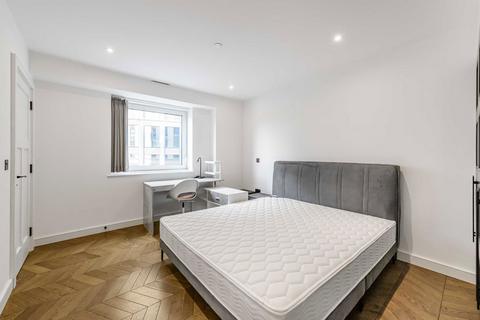 undefined, Brook Street, Kingston Upon Thames KT1