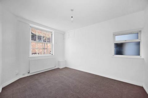 3 bedroom maisonette for sale, Akeman Street, Tring