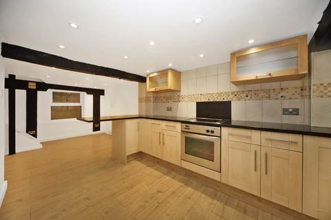 3 bedroom maisonette for sale, Akeman Street, Tring