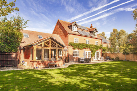 5 bedroom detached house for sale, Red Kite House , South Stoke, RG8