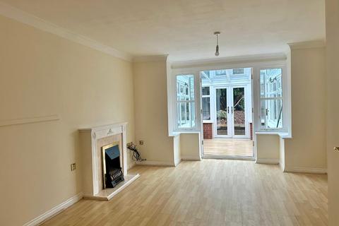 undefined, Balfour Road, Queens Park, Northampton NN2