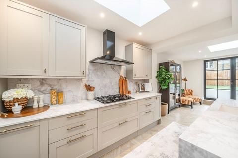 undefined, Lucien Road, London SW17