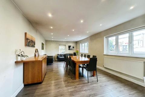 undefined, Standmoor Road, Whitefield, M45