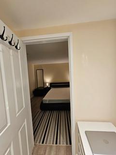 1 bedroom flat to rent, West Drayton Road, Uxbridge UB8
