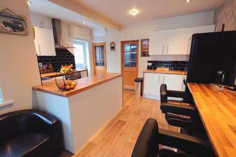 2 bedroom semi-detached house for sale, Barry Avenue, Bucknall, Stoke-on-Trent