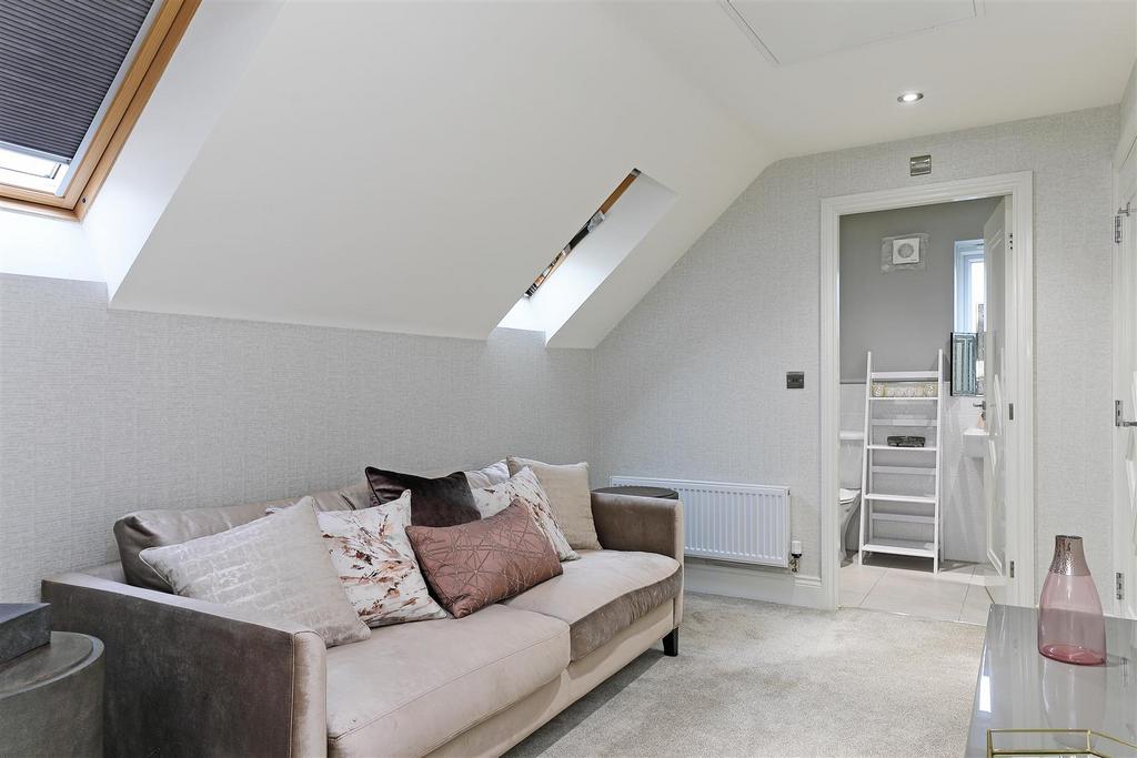 Top floor sitting area