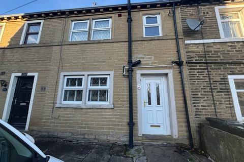 2 bedroom terraced house for sale, Bradford Road, Clayton, Bradford