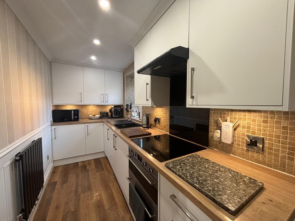 Kitchen 1....