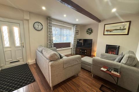 2 bedroom terraced house for sale, Bradford Road, Clayton, Bradford