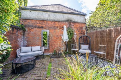 1 bedroom property for sale, Wandsworth Road, London, SW8