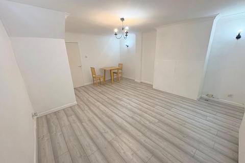 3 bedroom semi-detached house to rent, Portswood Road, Southampton
