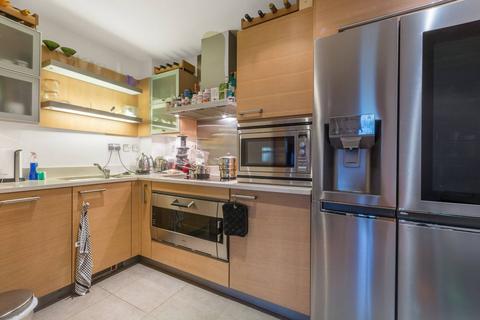 2 bedroom flat to rent, Courtyard House, Imperial Wharf, London, SW6