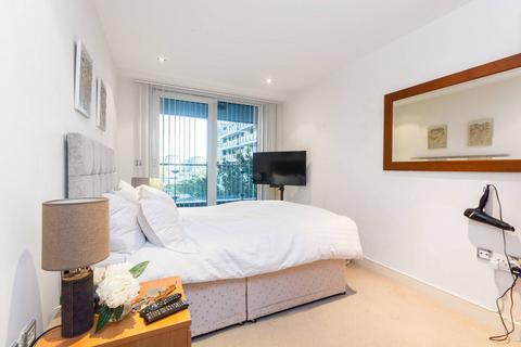 2 bedroom flat to rent, Courtyard House, Imperial Wharf, London, SW6
