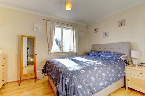 2 bedroom terraced house for sale, Lansdowne Way, Buckinghamshire HP11