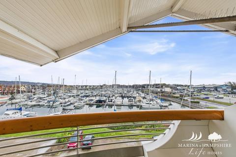 2 bedroom apartment for sale, Lock Approach, Portsmouth PO6