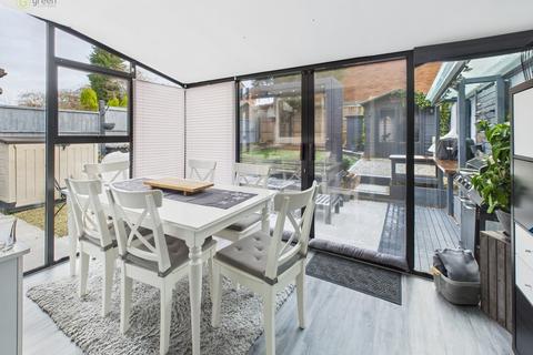 undefined, Pinewood Avenue, Atherstone CV9