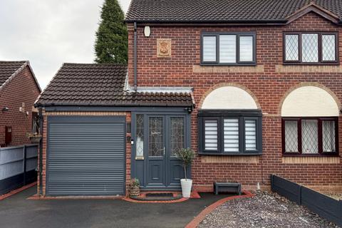 undefined, Pinewood Avenue, Atherstone CV9