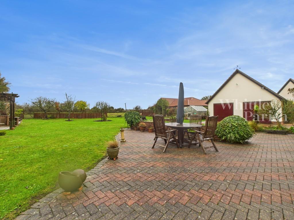 Cam04332 g0 pr0556 still046