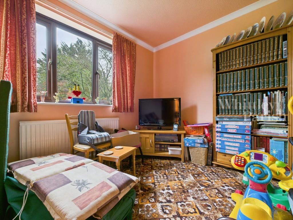 Cam04332 g0 pr0556 still010