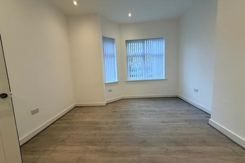 undefined, Ash Tree Road, Manchester