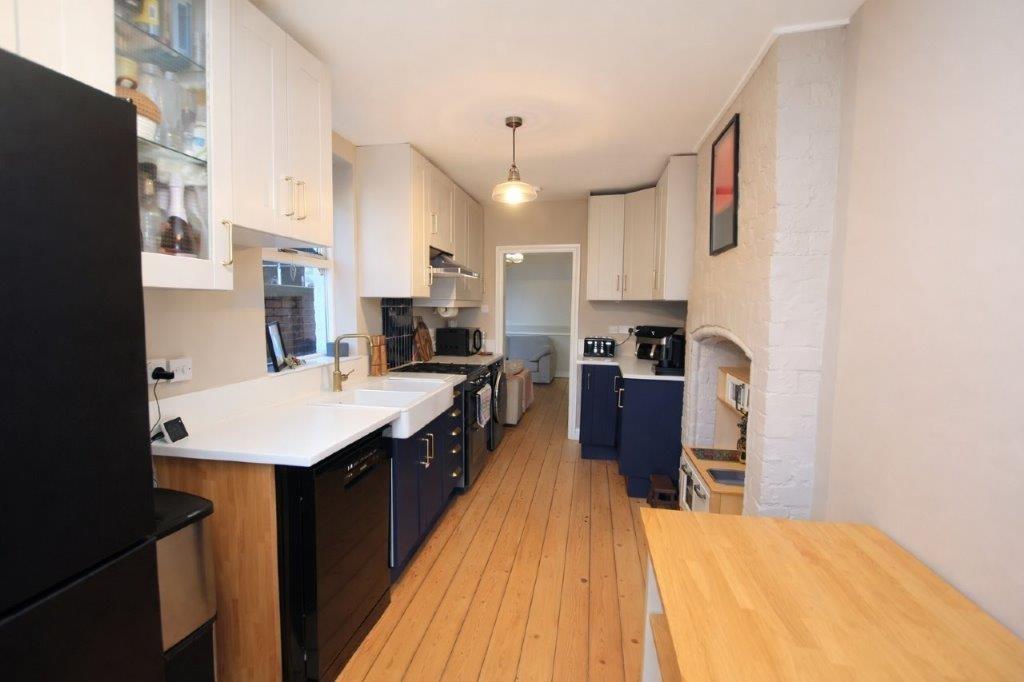 Kitchen 2