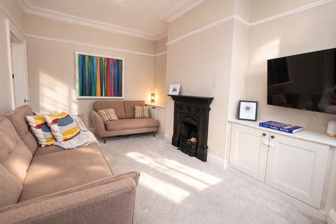 3 bedroom terraced house for sale, Christleton Road, Boughton, Chester