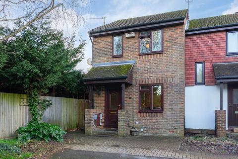 2 bedroom end of terrace house for sale, Chadhurst Close, North Holmwood