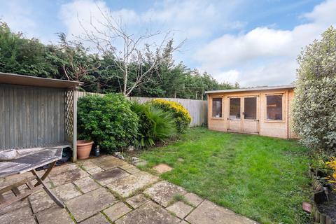 2 bedroom end of terrace house for sale, Chadhurst Close, North Holmwood