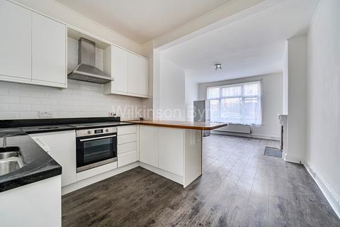 2 bedroom ground floor flat for sale, Woodside Road, Wood Green N22