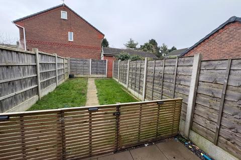 2 bedroom mews to rent, Fallowfield Way, Tyldesley M46