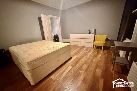 1 bedroom house of multiple occupation to rent, York Rise, London, NW5 1SB