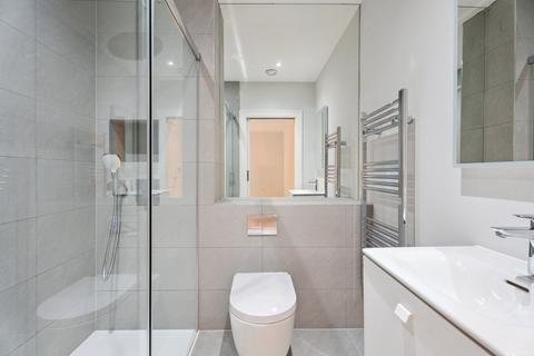 2 bedroom flat for sale, Packhorse Road, Gerrards Cross, Buckinghamshire