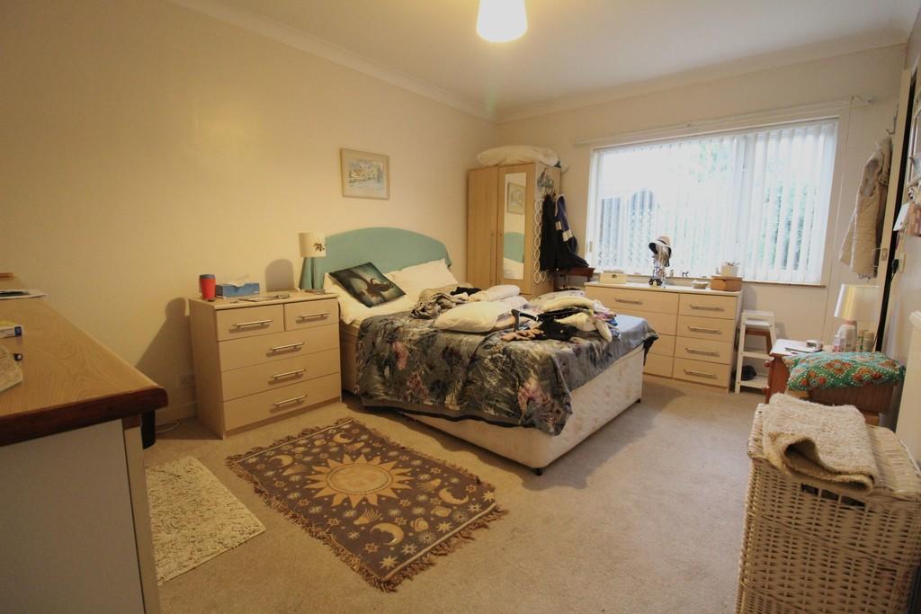 Bed 2