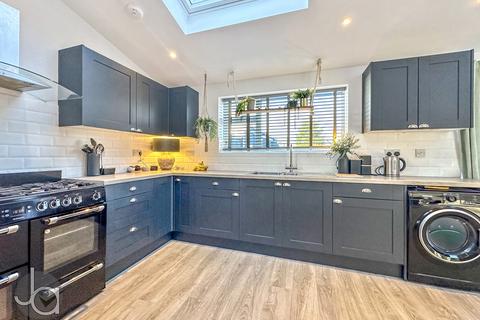 3 bedroom semi-detached house for sale, Parr Drive, Colchester