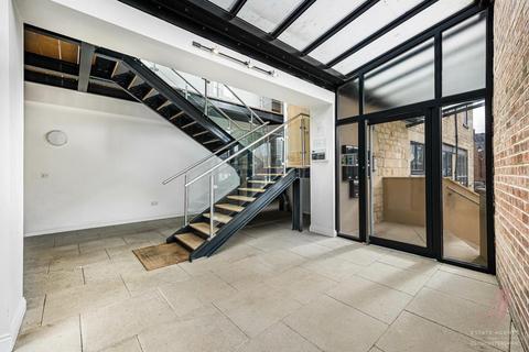 3 bedroom apartment for sale, Dolphin Munday, Stroud GL5
