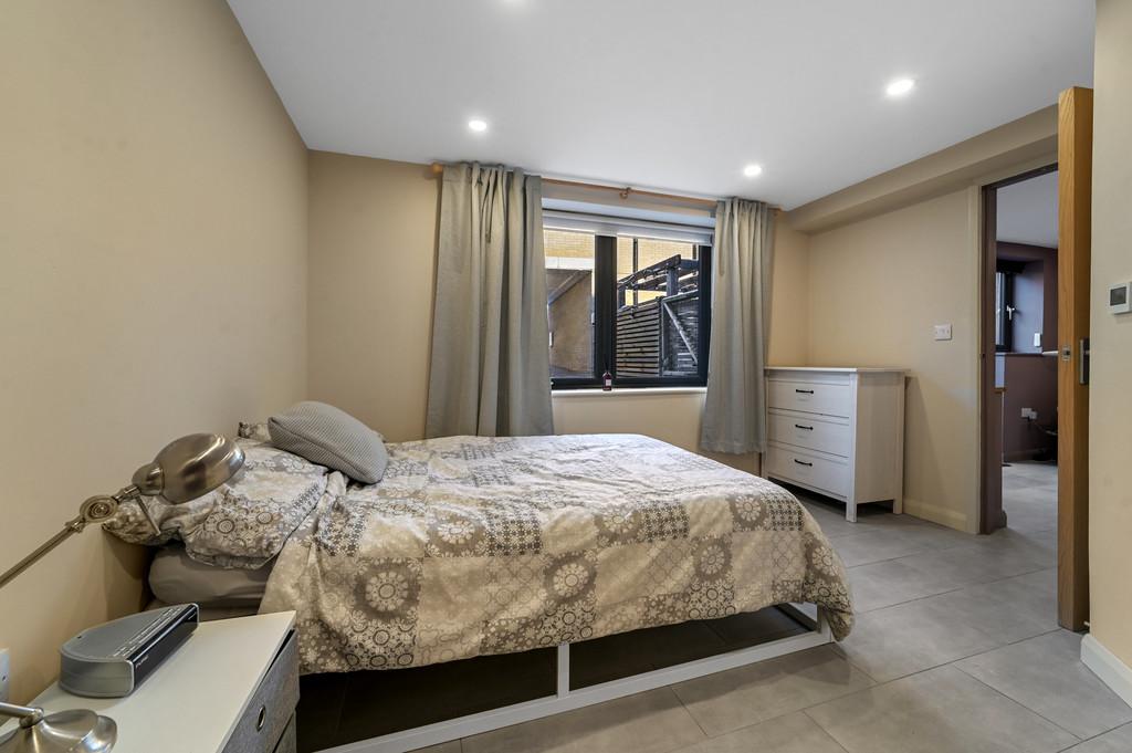 Mudflats-bedroom7