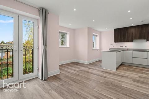 2 bedroom flat for sale, Limpsfield Road, WARLINGHAM