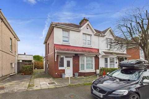 3 bedroom semi-detached house for sale - Myrddin Crescent, Carmarthen