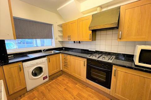 Studio to rent, Langland Crescent, Stanmore, Middlesex, HA7 1NG