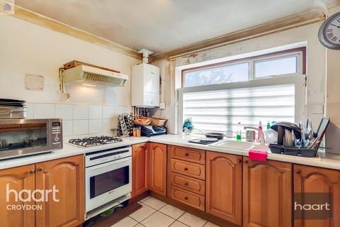 undefined, Oak Way, Croydon