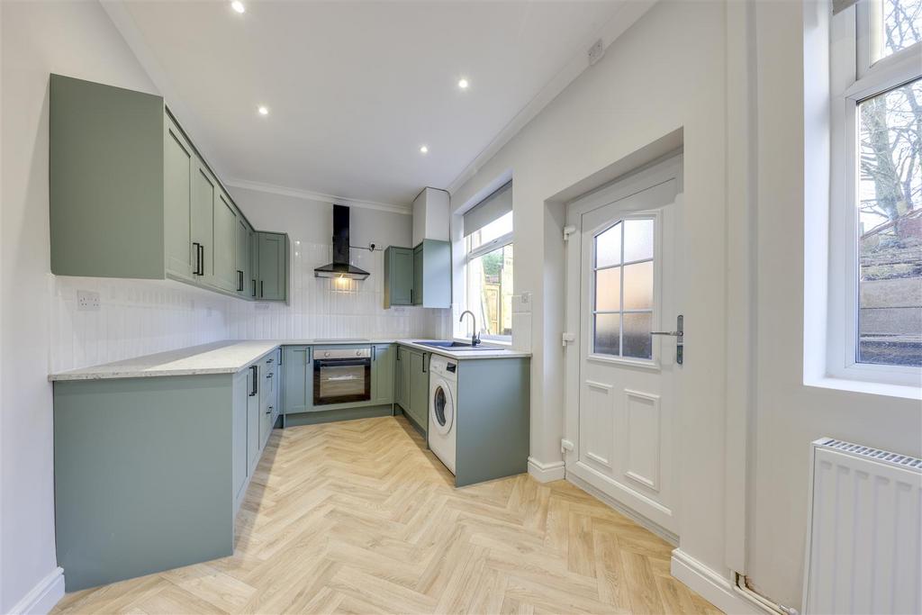 New Kitchen / Dining
