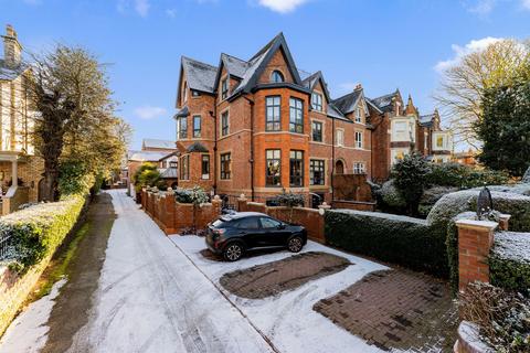 2 bedroom flat for sale, 52 Stamford Road, Altrincham WA14