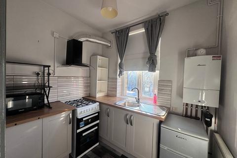 1 bedroom flat to rent, Tanfield Road, Huddersfield
