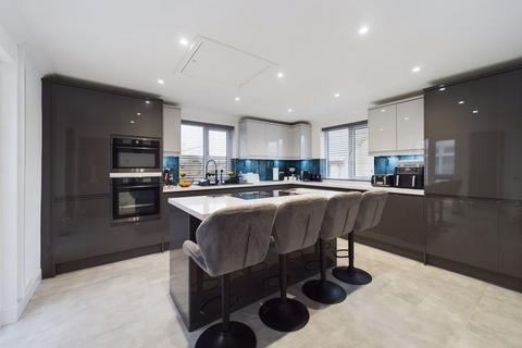 undefined, Angarrack, Hayle - spacious bungalow