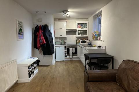 undefined, Didsbury M20